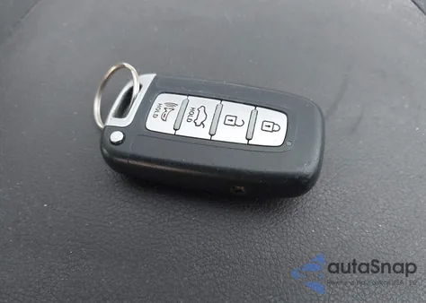 2011 Hyundai Elantra Limited (Ulsan Plant) from USA, damaged, VIN KMHDH4AE2BU093283